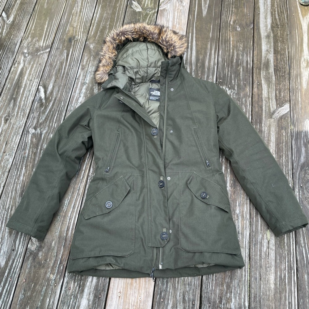 The North Face Women’s Mauna Kea Parka